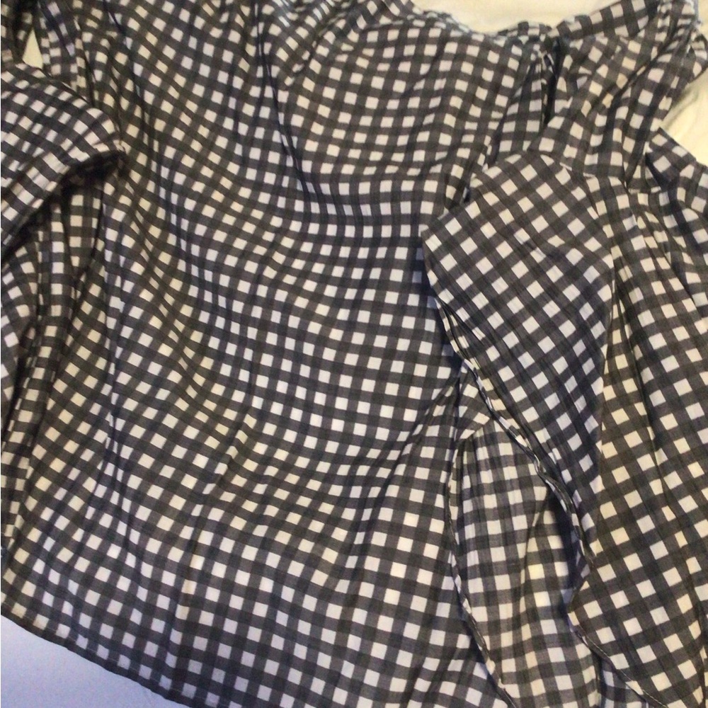 Express Black and White Checkered Blouse - Picture 5 of 5